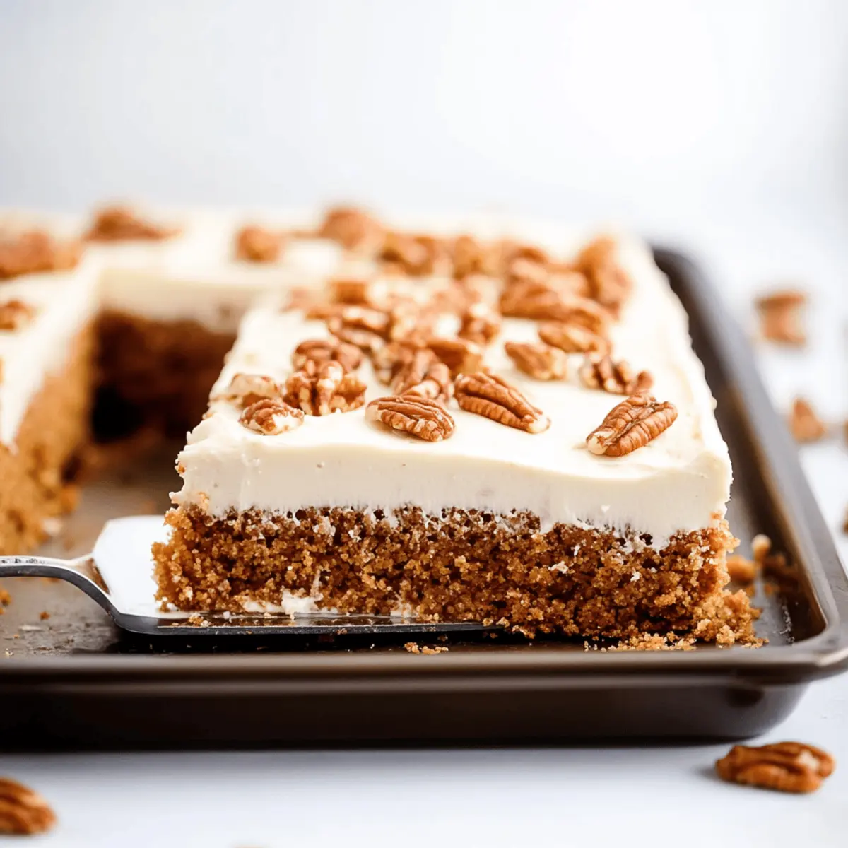 Irresistibly Moist Pumpkin Sheet Cake for Cozy Gatherings 2