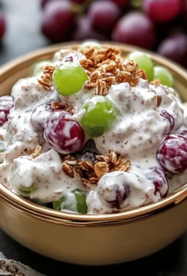 The Best Creamy Grape Salad Recipe That Rethinks Dessert!